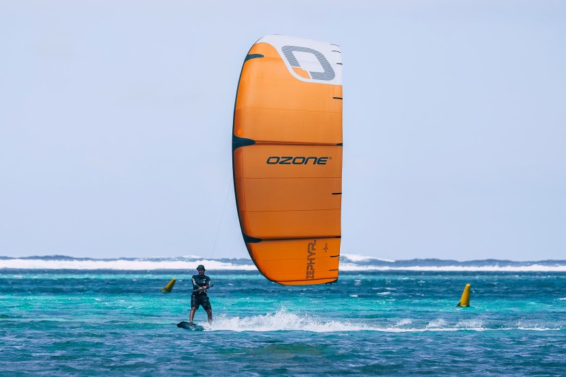 Ozone Zephyr V8 Ultra-X
