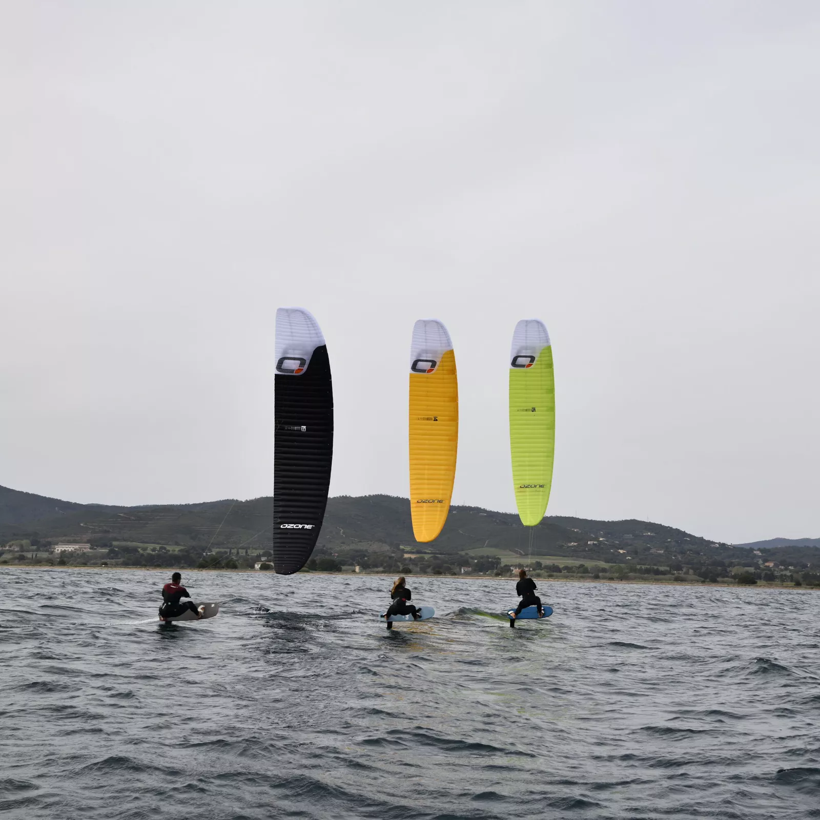 RIDER WEIGHT OPTIMISED SIZING
Riders can register 4 kites in their quiver for each IKA race event. T